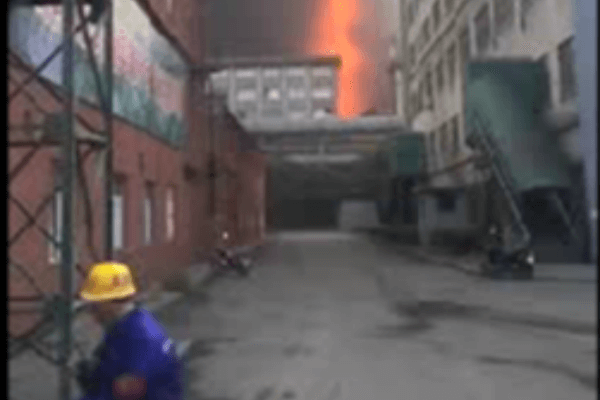 9月1日10點半，本鋼1號高爐爆炸！祈禱平安！