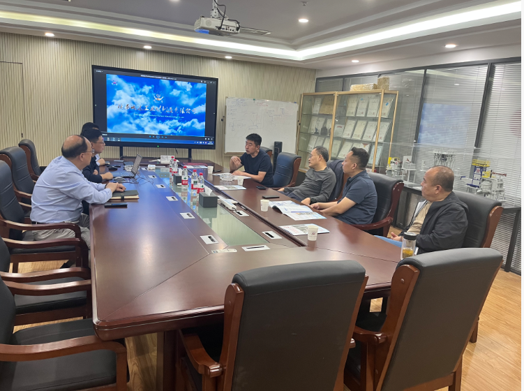 山西客戶蒞臨我公司考察交流，共探礦棉爐設(shè)備技術(shù)升級(jí)與合作新機(jī)遇